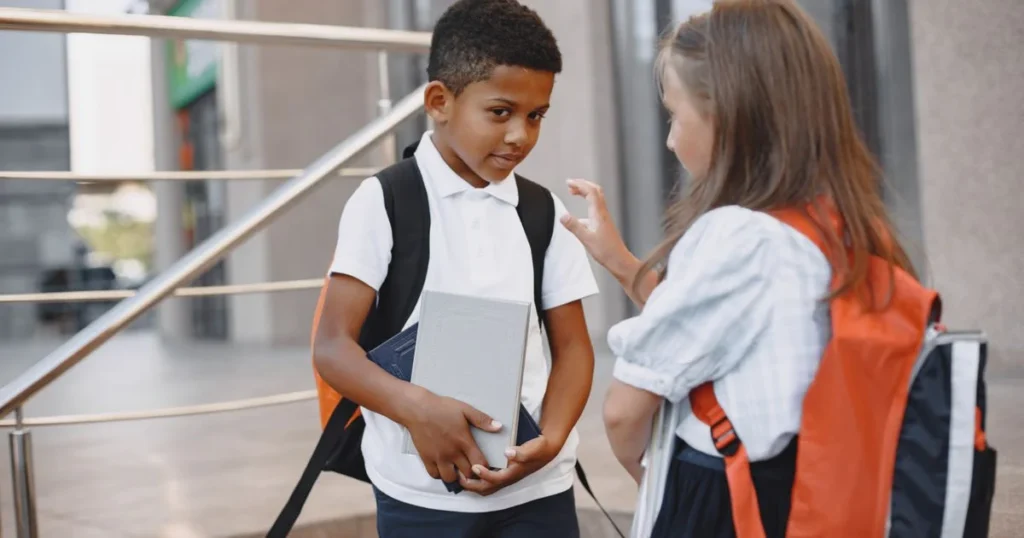 Cara Membangun Komunikasi yang Baik dengan Siswa di Kelas